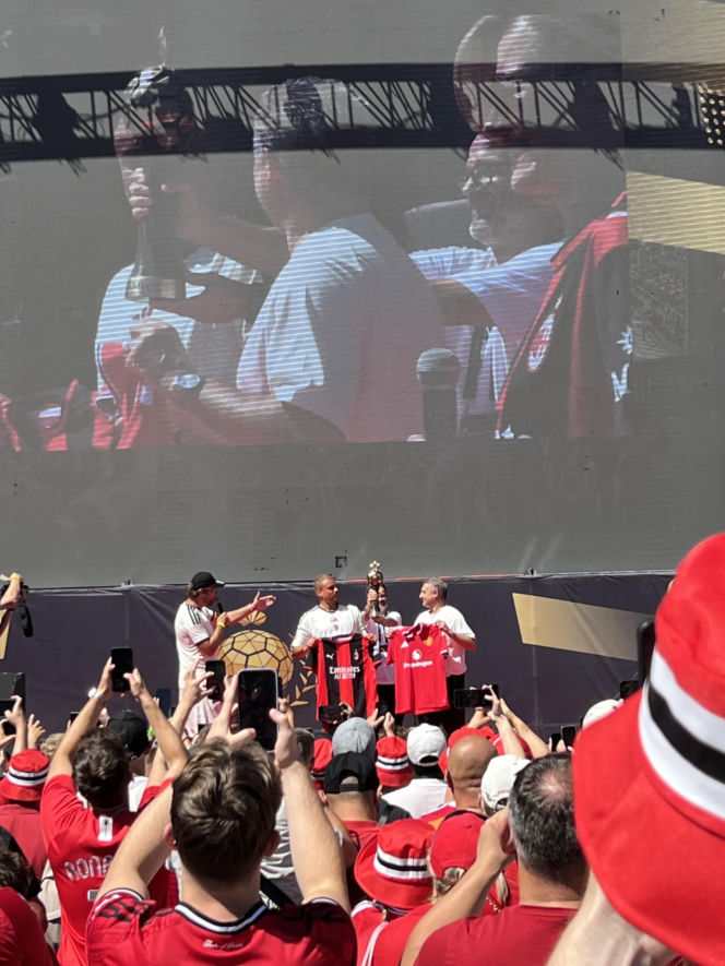 Kibice Manchesteru United i Milanu