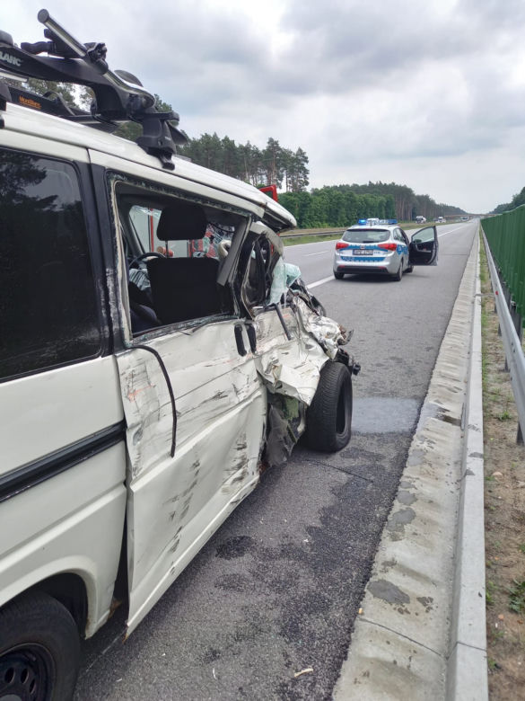 Nie żyje 12-letnia Pola. Dramatyczne kulisy tragicznego wypadku na S3. "Boże, nie zabieraj mi siostry". Serce pęka 