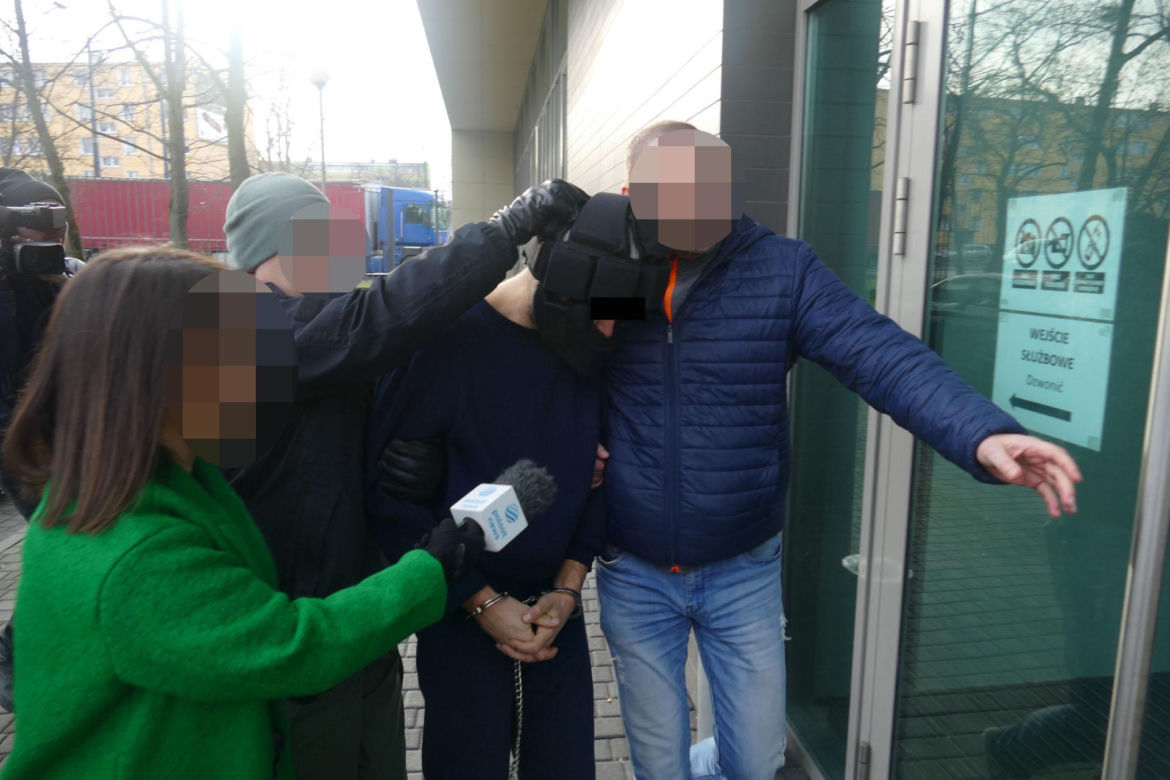 Wstrząsający mord w Łodzi. Zabił przyjaciół, bo zobaczył demony