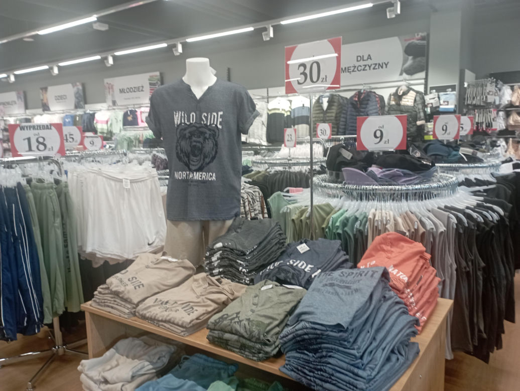 Sklep Woolworth w Poznaniu cieszy się dużą popularnością. Tak wygląda to miejsce trzy miesiące po otwarciu