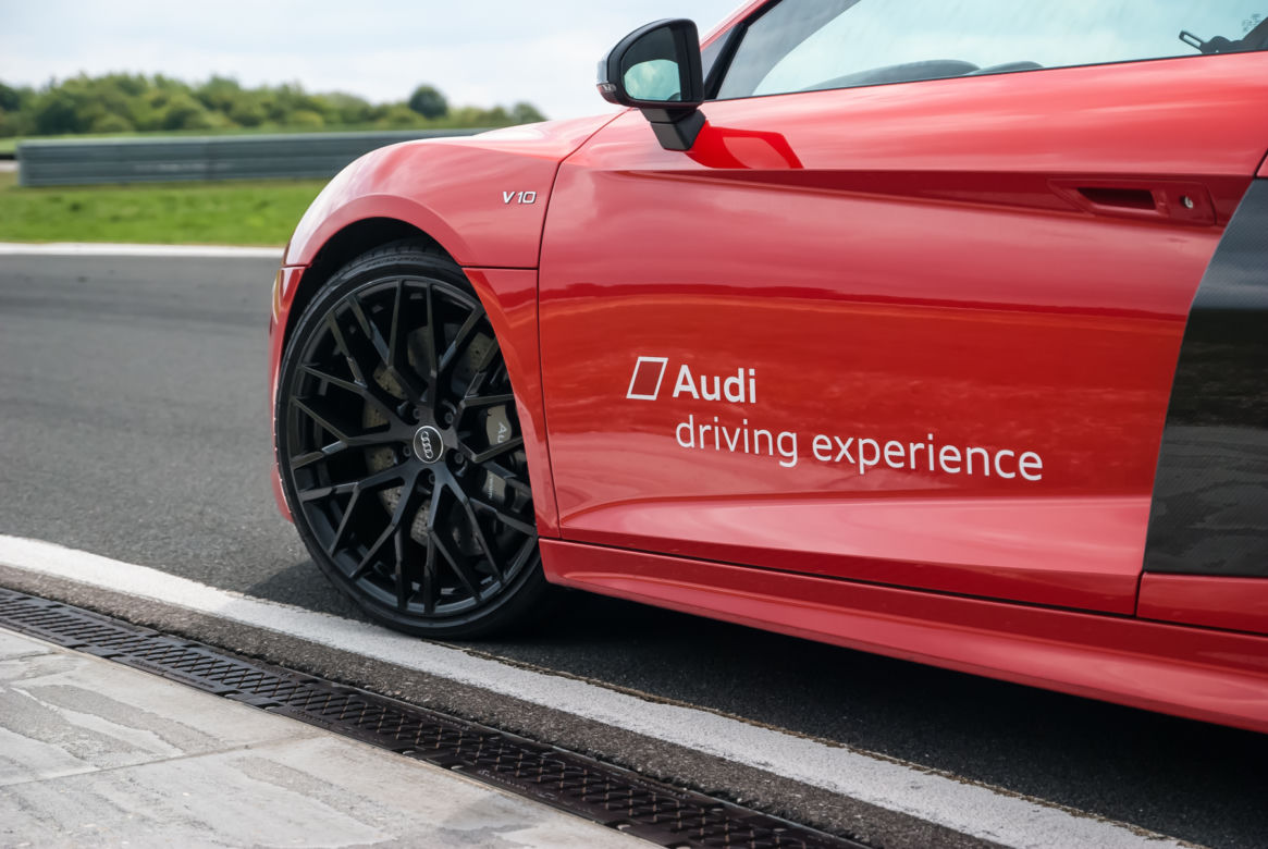 Audi R8 plus V10 5.2 FSI quattro S tronic