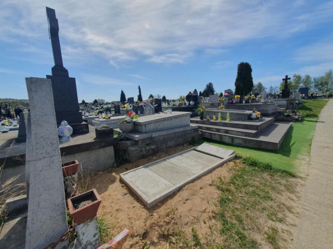 Łukasz Litewka spocznie obok dra Judyma