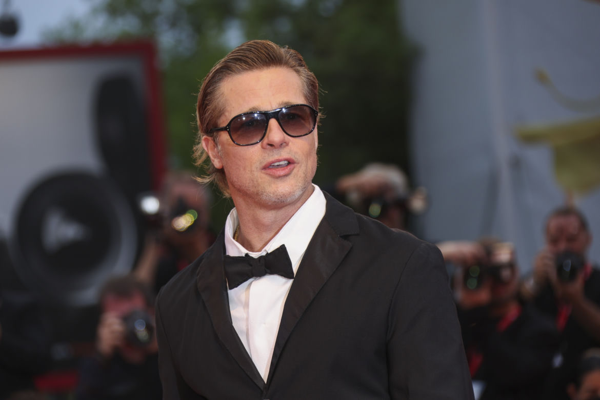 Brad Pitt ma nową dziewczynę! 29-latka jest w trakcie rozwodu z Polakiem!