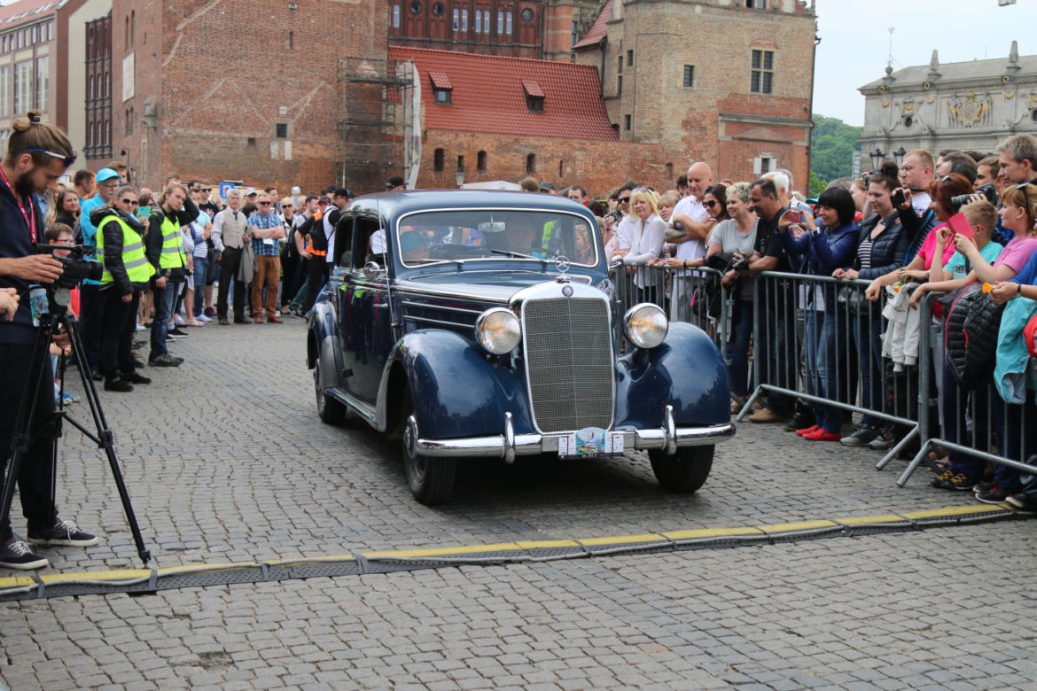 XV Zlot Zabytkowych Mercedesów StarDrive Poland 2016