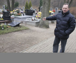 Ukradli grób Hanki Mostowiak