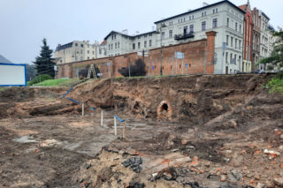 XIX-wieczne kanaly burzowe odnalezione na Bulwarze Filadelfijskim w Toruniu