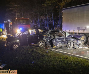 Tragiczna śmierć na DK11. Kierowca uciekł do Bielska-Białej! To 71-letnia kobieta [ZDJĘCIA]