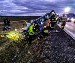 Wypadek busa na autostradzie A4 w okolicy Jawora