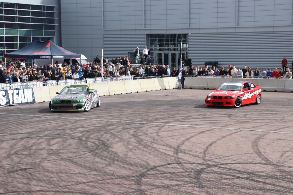Poznań Motor Show 2024: Tak wyglądają pokazy driftu