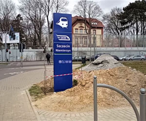 Gdzie jest przystanek SKM Szczecin Niemierzyn?