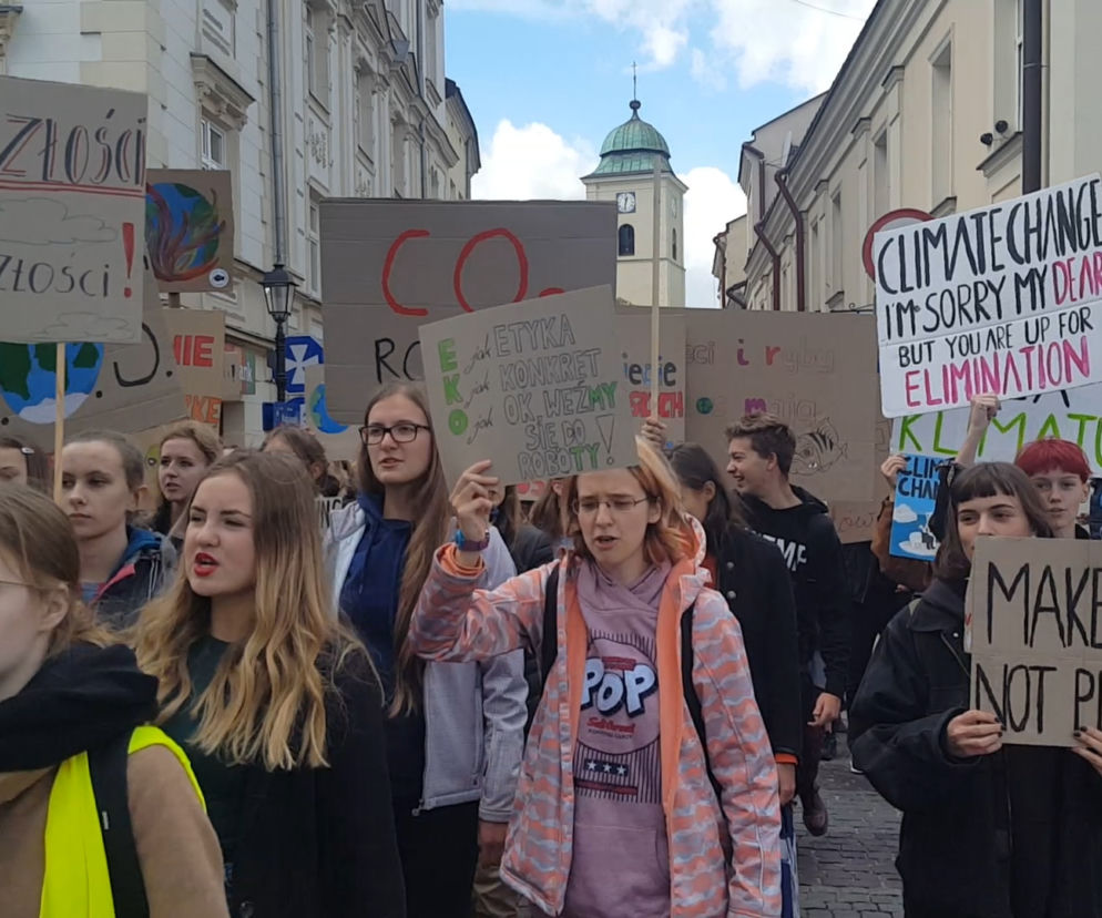 Młodzież z Rzeszowa pokazała że nie jest im obojętny los planet