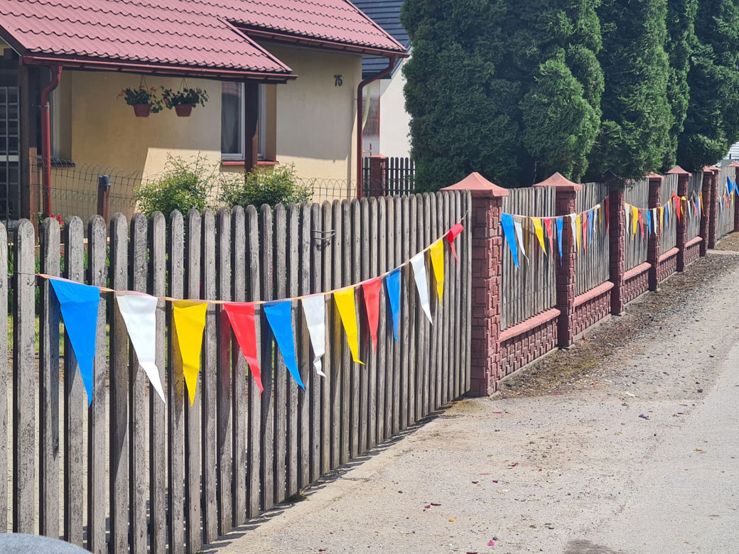 Staropolska tradycja przystrajania wsi na Boże Ciało
