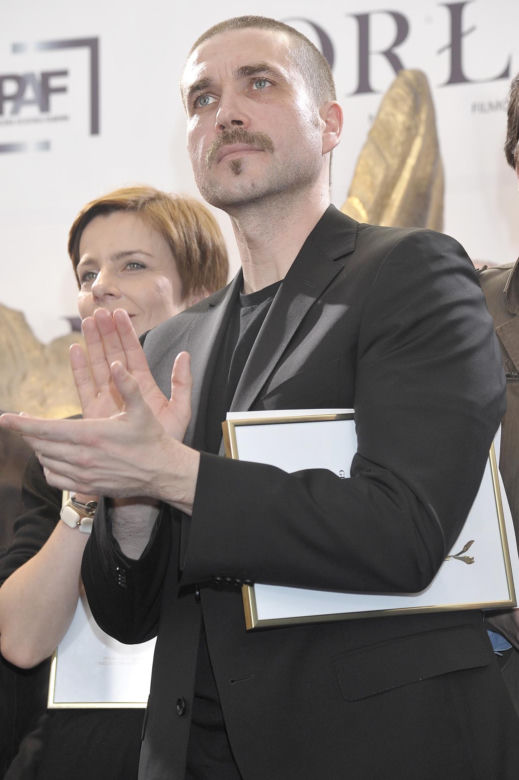 Tak Marcin Dorociński wyglądał na początku kariery. Archiwalne zdjęcia robią wrażenie
