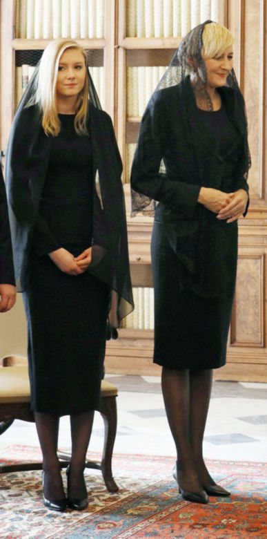 Najlepsze stylizacje Kingi Dudy