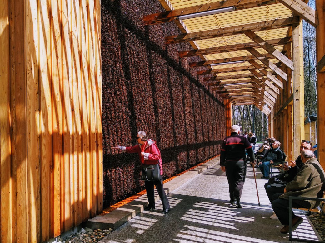 Katowice: W Parku Zadole powstała pierwsza w mieście tężnia solankowa [ZDJĘCIA, AUDIO]