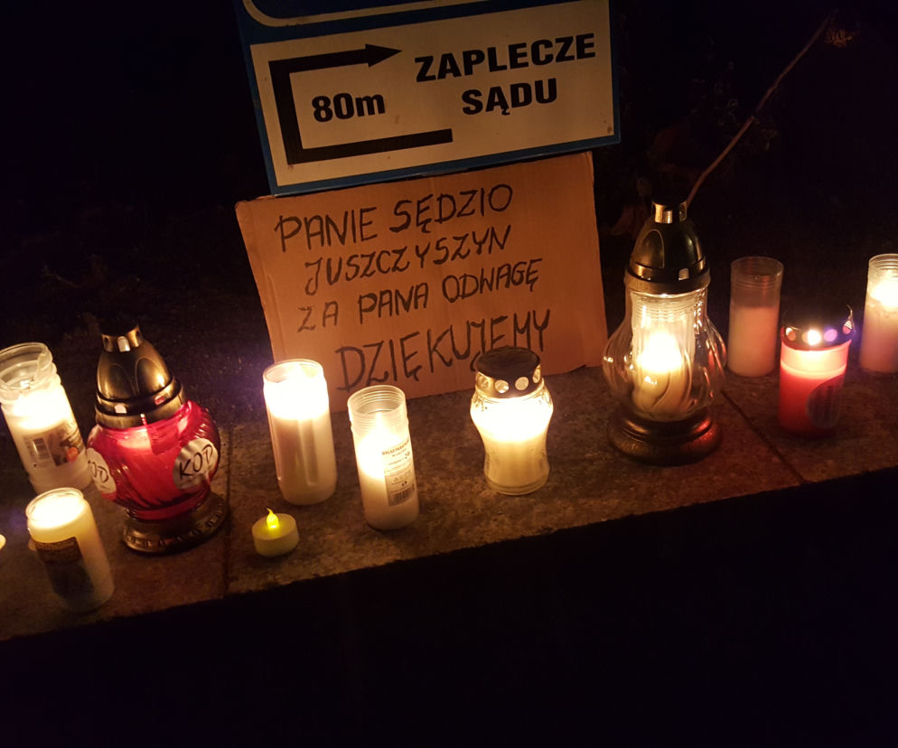 Zbigniew Ziobro zdegradował sędziego. W Olsztynie odbył się więc poparcia