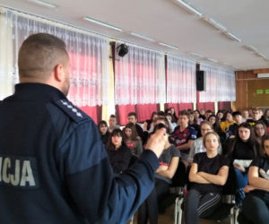 Policja w iławskich szkołach - startuje cykl spotkań