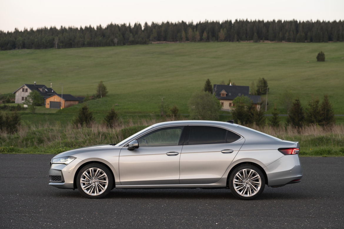 Nowa Škoda Superb