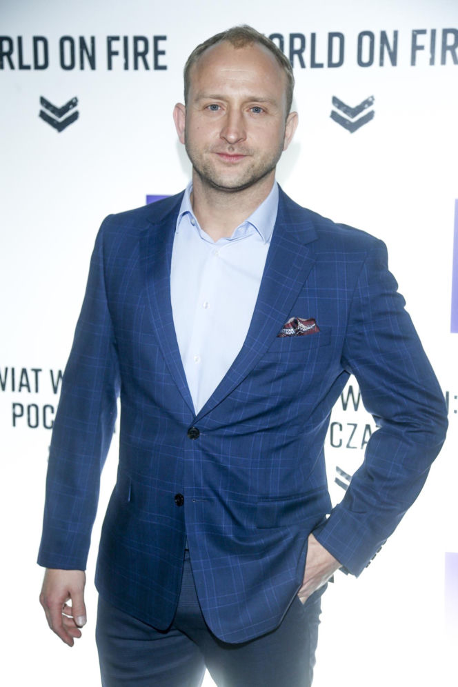 Borys Szyc kiedyś i dziś. Tak wyglądała jego droga na szczyt polskiego kina