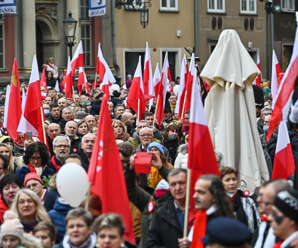 Gdańsk: Mieszkańcy świętują niepodległość