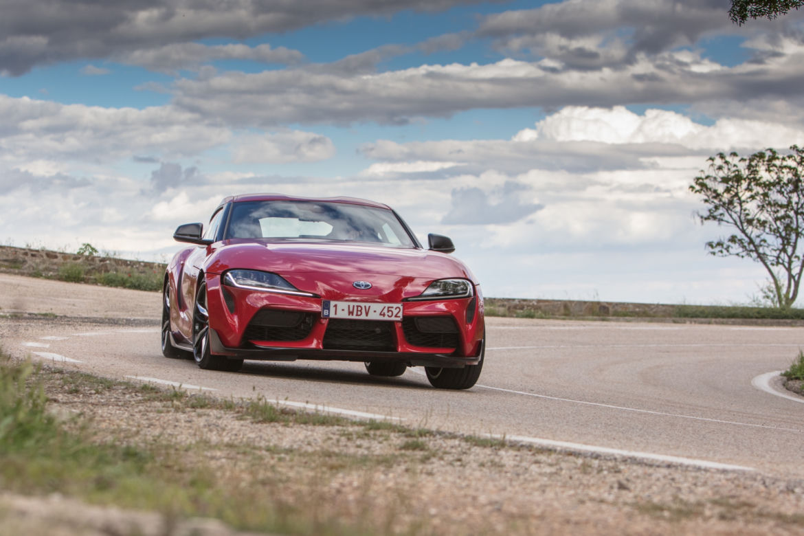 Toyota GR Supra w kolorze Renaissance Red