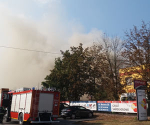 Pożar w Bydgoszczy. Płonie budynek przy ul. Bocznej [ZDJĘCIA]