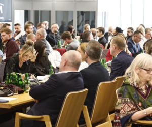 Niebywałe, do czego poseł PiS porównał strzelanie petardami. Doda aż złapała się za głowę! Szok