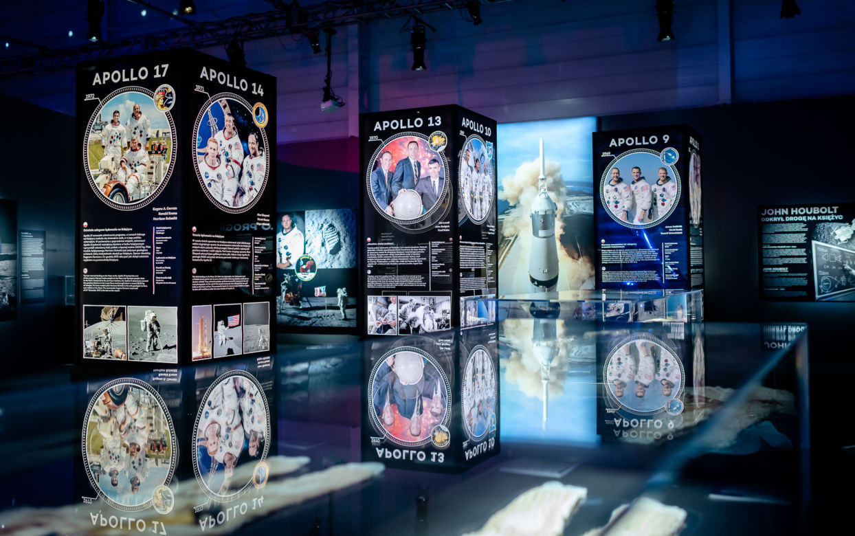 COSMOS DISCOVERY Space Exhibition w Warszawie