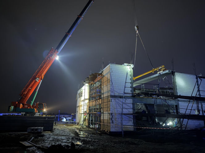 Zawalił się strop stacji uzdatniania wody! Trzy osoby poszkodowane