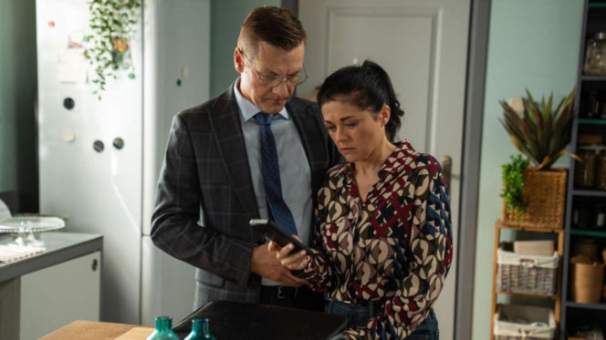 M jak miłość odc. 1893. Kinga (Katarzyna Cichopek), Piotrek (Marcin Mroczek)