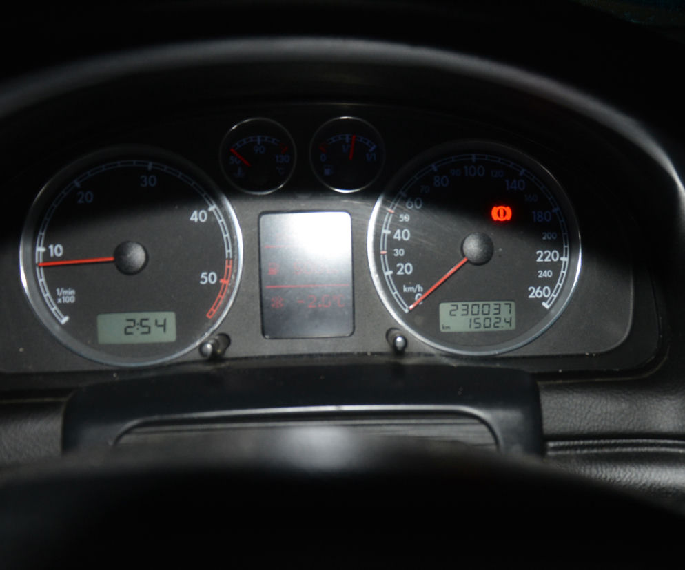 Passat z przebiegiem skręconym o 300 tys. kilometrów