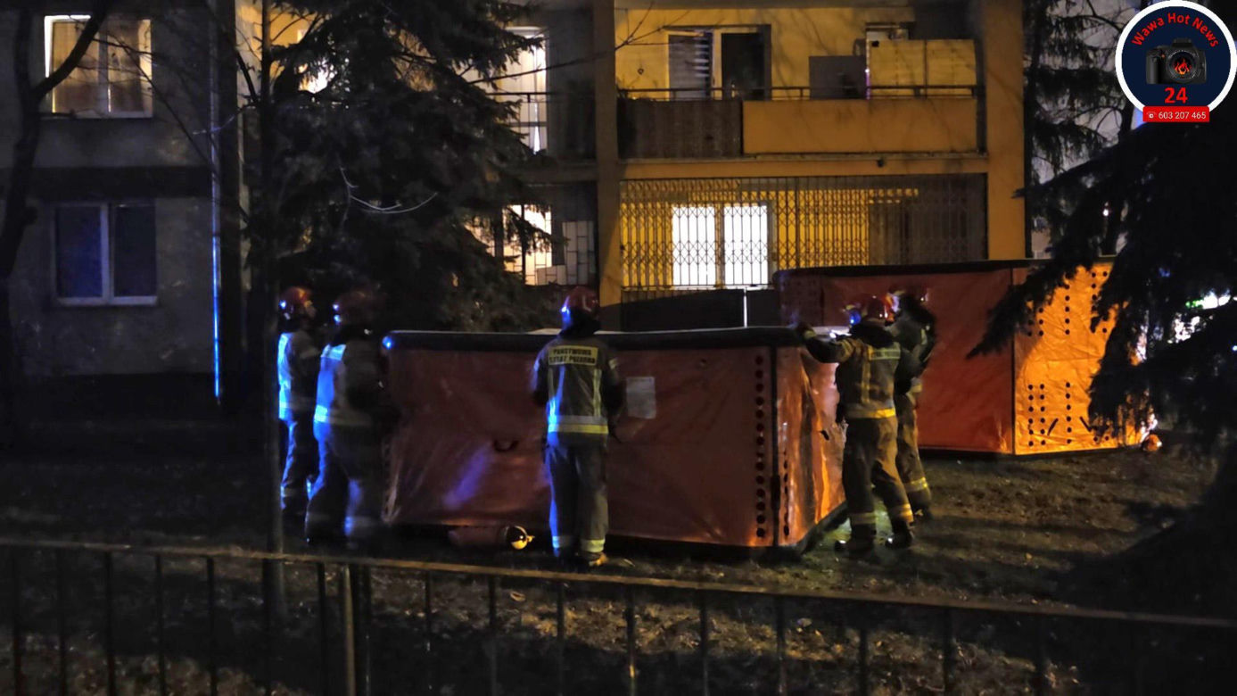 Groził skokiem z balkonu na Ochocie. Szybka akcja służb ratunkowych