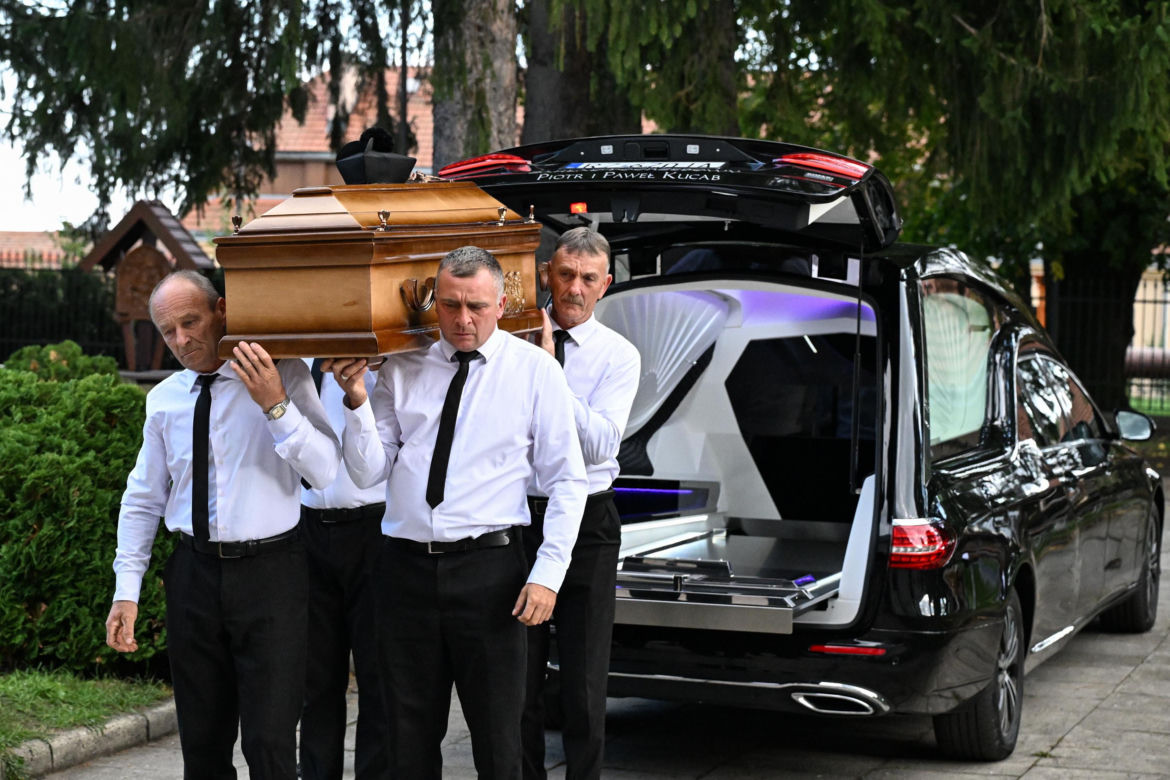 Pożegnanie ks. Stanisława, który zginął z rąk nożownika. Wzruszające słowa