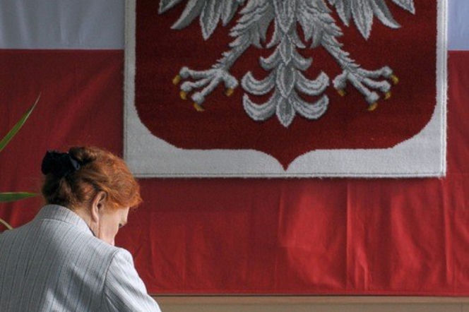 Wybory, urna wyborcza, głosowanie