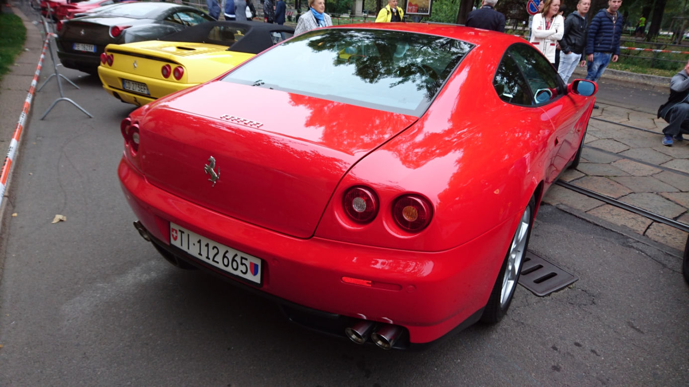 Zlot miłośników Ferrari w Mediolanie - Raduno Internazionale Ferrari 2017