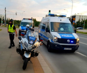 Rozjechał 5-latkę na pasach i uciekł