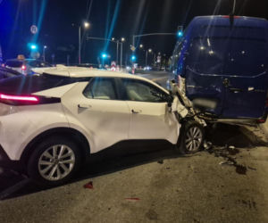 Szaleńczy rajd ulicami Warszawy. 28-latek pędził 200 km/h. Taranował auta, miał narkotyki