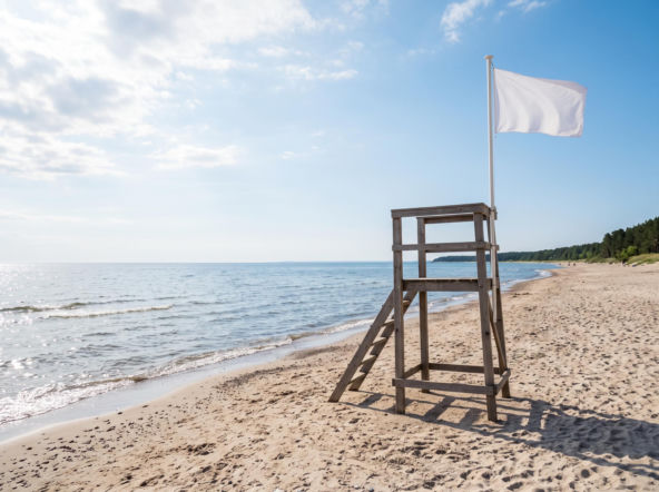 Sinice Chłopy. Czy w Chłopach można się kąpać 16.07? Flaga, warunki pogodowe