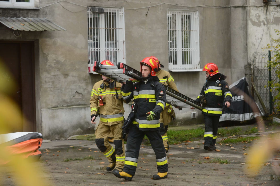 Próba samobójstwa przy ul.Grajewskiej w Warszawie