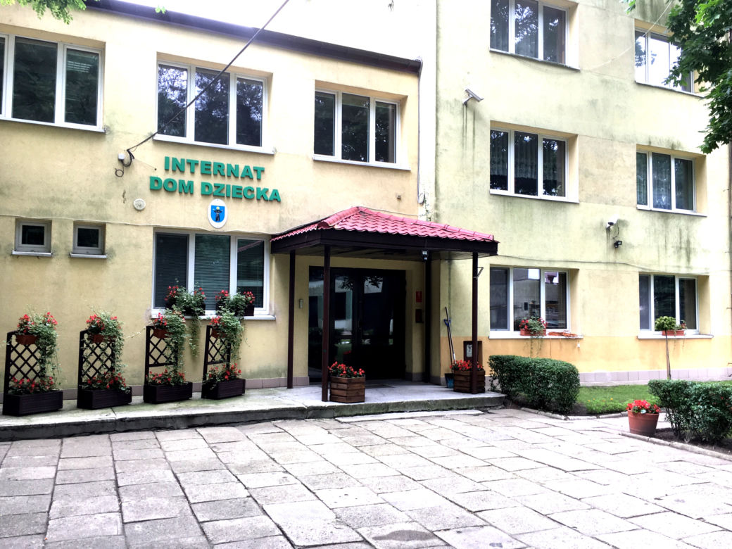 PRZEMOC NA KOLONIACH?
