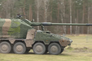 Rheinmetall podpisuje kluczową umowę z Londynem. Dostarczy systemy dla brytyjskich RCH 155