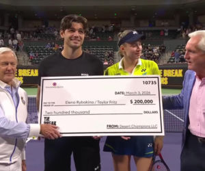 Jelena Rybakina zmolestowana na korcie?!