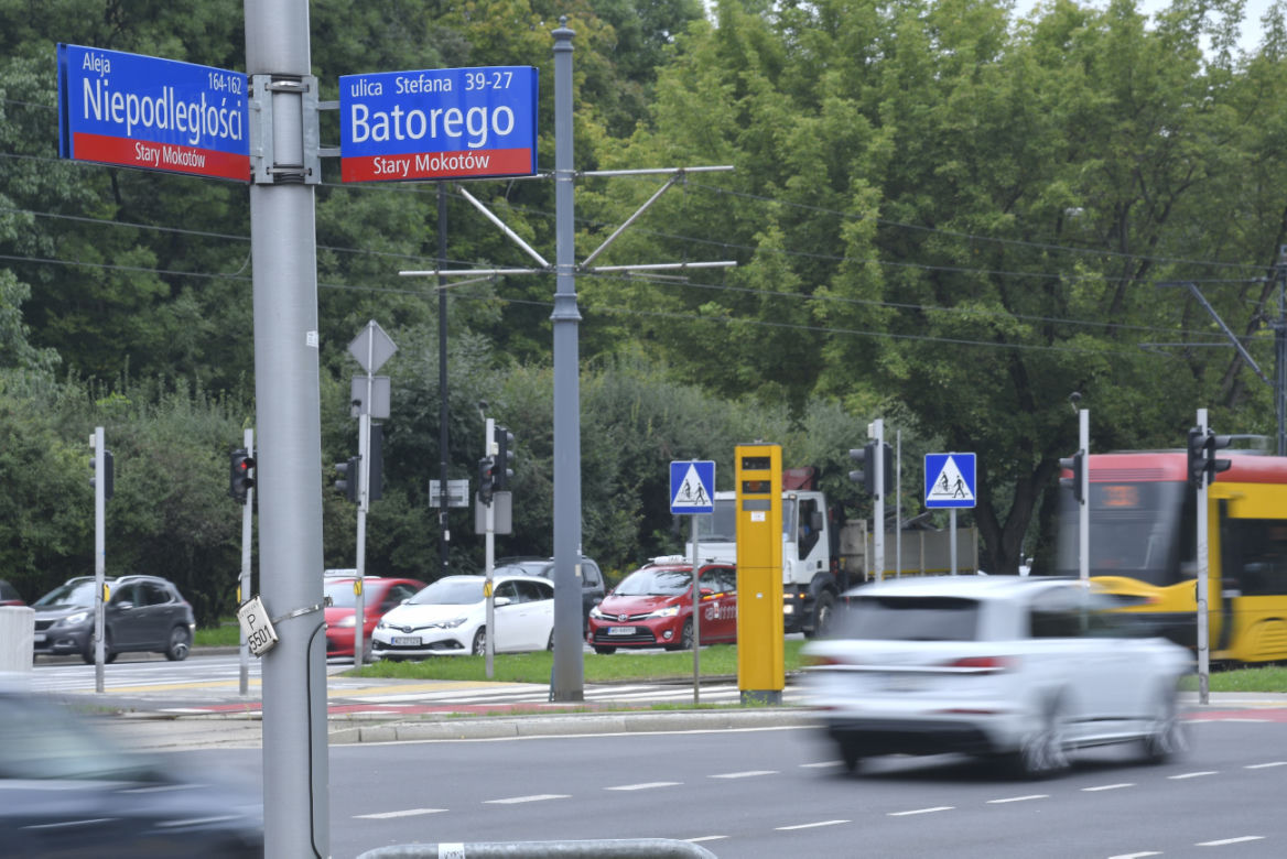 To tutaj policja złapała Beatę K.: między monopolowym a szkołą nauki jazdy w Warszawie
