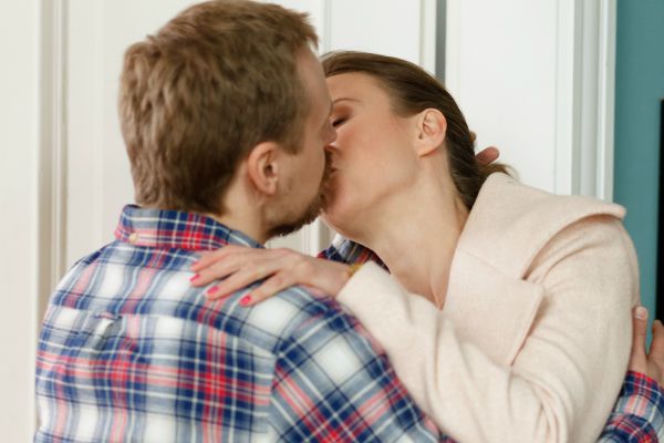 O mnie się nie martw 4 odc. 13. Krzysiek (Paweł Domagała), Marta (Katarzyna Ankudowicz)