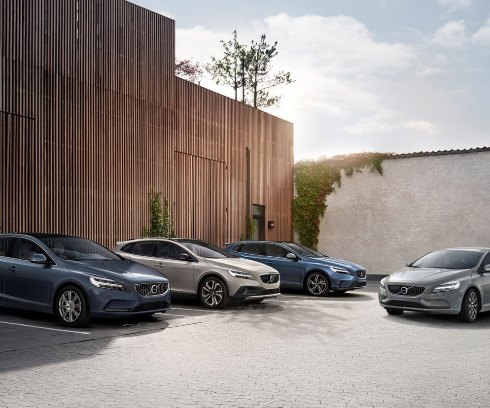 Volvo V40 lifting 2017