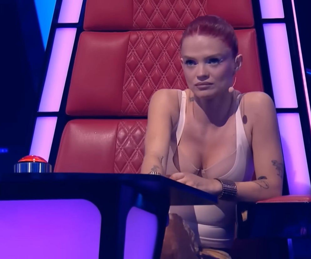 Maggie podczas występu Leny