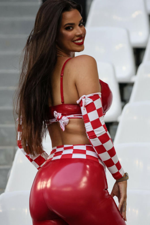 Ivana Knoll na mundialu 2022