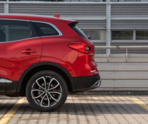 Renault Kadjar TCe 140 FAP vs Opel Grandland X 1.5 Diesel 130 KM Start/Stop AT8