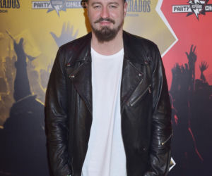 Tak na początku kariery wyglądał Piotr Kędzierski. Dziś trudno go rozpoznać na starych zdjęciach