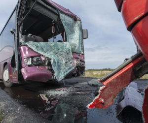 Dramatyczne zderzenie autokarów na Dolnym Śląsku